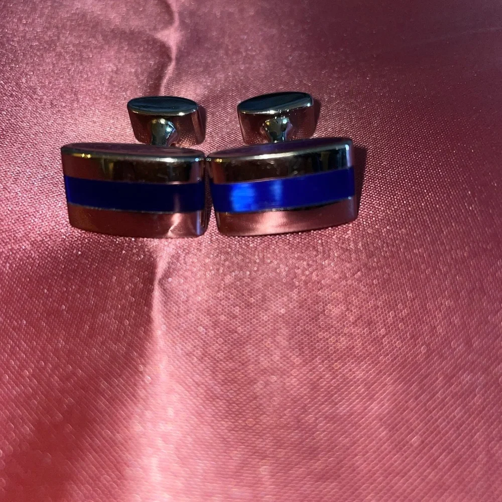 Cuff Links - Picture 5 of 7